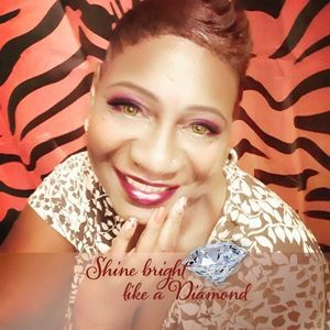 Meet your Posher, Theresa